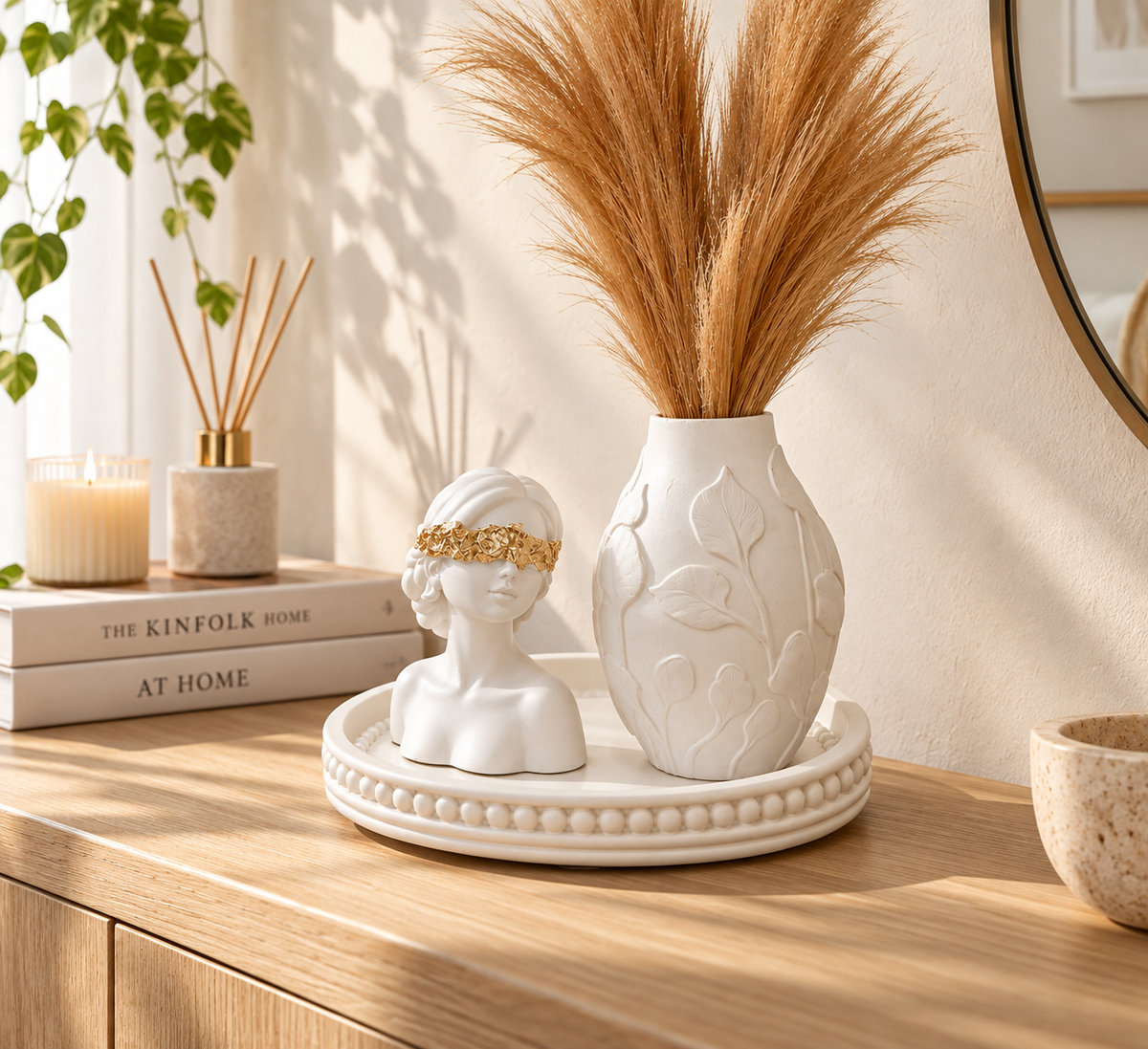 Handmade White & Gold Decorative Set
