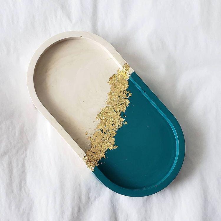 Oval Trays Exclusive